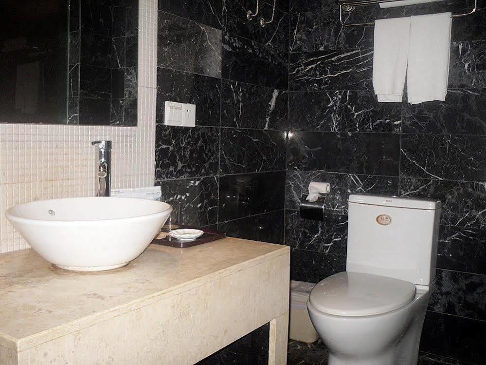Chongqing Tianshun Hotel Luaran gambar